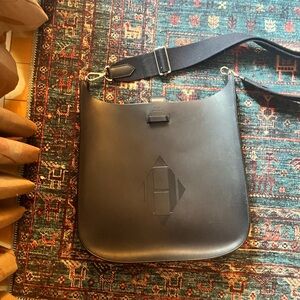 Hermes Evelyne GM Sellier Vache Hunter leather blue nuit